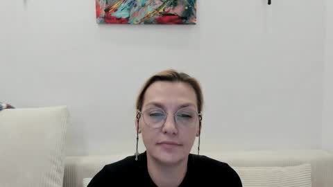 oeigesmik online show from March 30, 2026, 10:16 am