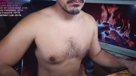 officeman7 online show from February 24, 2025, 9:52 pm