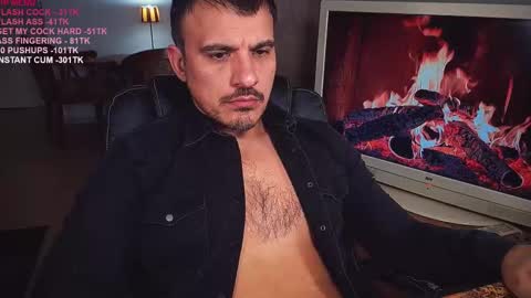 officeman7 online show from March 2, 2025, 3:59 pm