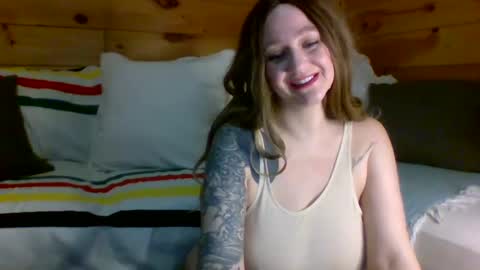 Snapshot of officialblueluna chatting on March 1, 2025, 3:43 am Luna online show from March 1, 2025, 3:43 am