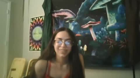 Snapshot of officiallysweetmarie chatting on August 2, 2026, 3:27 am officiallysweetmarie online show from August 2, 2026, 3:27 am