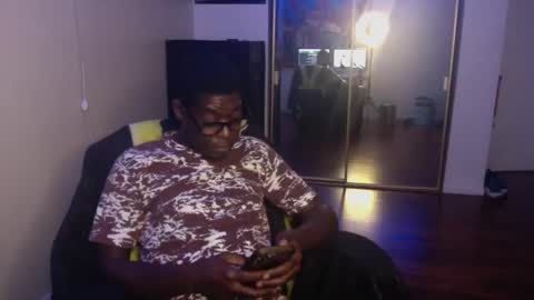 Money online show from December 4, 2024, 5:49 am