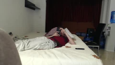 ofsolovicio online show from September 12, 2025, 10:32 pm