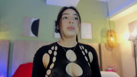 Holly online show from February 17, 2026, 11:18 am