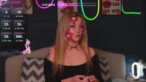 oh_my_julia online show from October 29, 2025, 4:20 pm