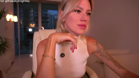 Snapshot of ohbabykelly chatting on June 28, 2026, 12:27 am Kelly online show from June 28, 2026, 12:27 am