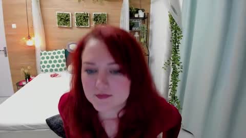 Snapshot of ohladyplease chatting on November 5, 2025, 6:46 am OhLadyPlease online show from November 5, 2025, 6:46 am