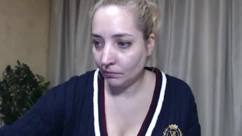 Mari online show from February 12, 2026, 10:54 am