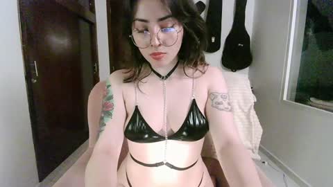Skylar online show from December 7, 2024, 12:08 am