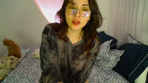 Skylar online show from January 31, 2025, 3:30 am