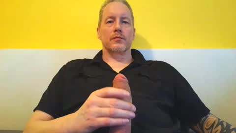 olavdelux online show from March 26, 2026, 2:22 pm