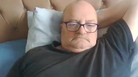 old_fkr online show from December 12, 2024, 10:02 am