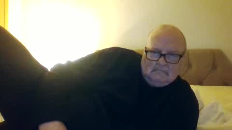 Snapshot of old_fkrr_ chatting on April 28, 2026, 1:48 am old_fkrr_ online show from April 28, 2026, 1:48 am