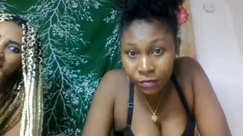 Snapshot of oldazz chatting on June 23, 2026, 6:17 pm oldazz online show from June 23, 2026, 6:17 pm