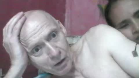 oldbuthorny62 online show from November 19, 2025, 6:57 am