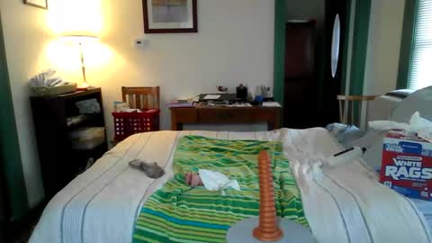 Gape online show from November 7, 2025, 8:20 pm