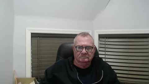 oldguybigd online show from October 22, 2025, 6:24 am