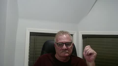 oldguybigd online show from May 18, 2026, 5:24 am