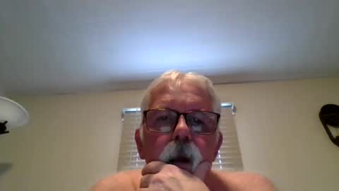 OldMIGUY online show from February 9, 2026, 9:41 pm
