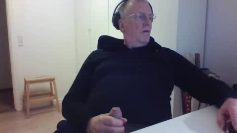 oldth online show from January 1, 2025, 10:56 pm