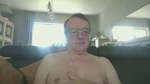 oldtimer160162493 online show from May 1, 2026, 12:43 pm