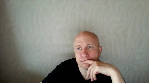 figaro online show from May 16, 2026, 6:54 am