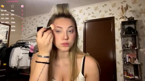 Kem online show from November 21, 2025, 3:11 pm