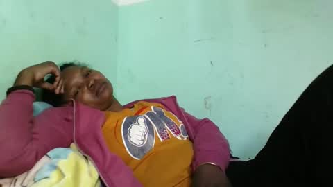 olgaaldy online show from October 27, 2025, 9:13 am