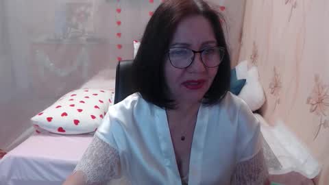 OlgaHottie online show from December 13, 2025, 11:43 pm