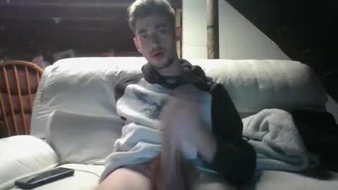 Snapshot of oliboy34 chatting on July 16, 2026, 3:56 am oliboy34 online show from July 16, 2026, 3:56 am