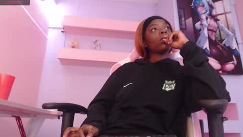 OliiviaGarciaa online show from September 19, 2025, 3:56 pm