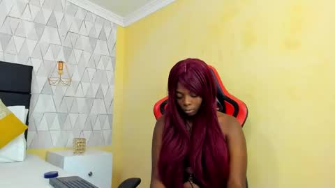 OliiviaGarciaa online show from November 30, 2025, 7:07 pm