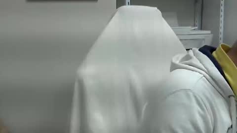 Snapshot of olimpio1230 chatting on February 20, 2025, 8:50 am olimpio1230 online show from February 20, 2025, 8:50 am