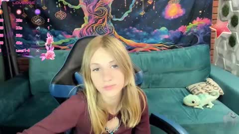 Olisa fox online show from September 18, 2025, 7:16 pm
