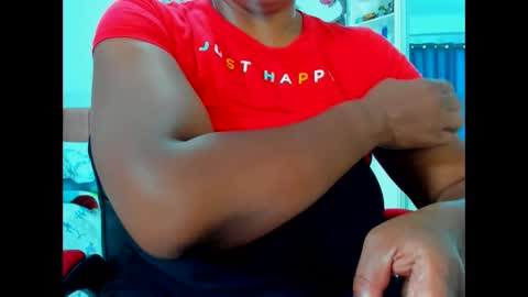 olivahot30 online show from September 15, 2025, 4:18 pm