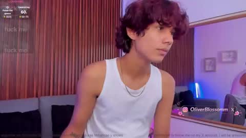 Snapshot of oliver20__ chatting on August 6, 2026, 8:44 pm oliver20__ online show from August 6, 2026, 8:44 pm