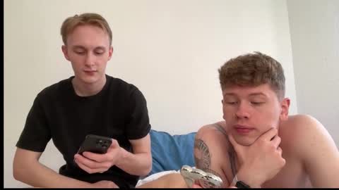 Oliver and Thomas online show from October 7, 2025, 2:47 pm