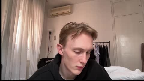 Oliver and Thomas online show from October 22, 2025, 9:53 am