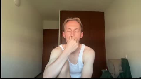 Snapshot of oliver_and_thomas chatting on June 9, 2026, 1:45 pm Oliver and Thomas online show from June 9, 2026, 1:45 pm