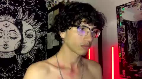 Oliver fast online show from November 25, 2025, 6:13 am