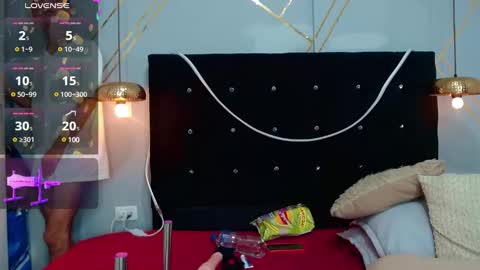 Oliver  Smith online show from December 20, 2024, 8:45 pm