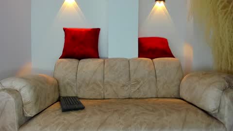 OLIVER online show from December 23, 2024, 1:29 am