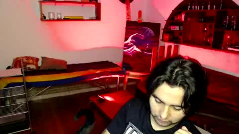 oliver_laid_2023 online show from October 18, 2025, 7:09 am