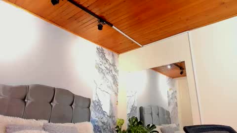 Snapshot of oliver_mr_ chatting on January 6, 2026, 8:01 pm oliver mr online show from January 6, 2026, 8:01 pm