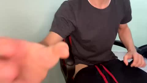 Oliver online show from December 28, 2024, 2:21 pm