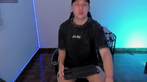 OLIVER online show from April 2, 2026, 11:46 pm