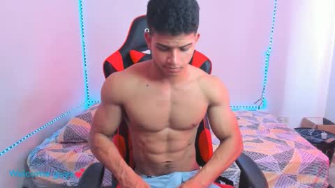 oliver thompsson online show from January 2, 2025, 5:39 pm