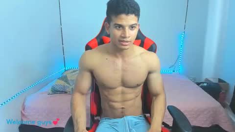 oliver thompsson online show from February 22, 2025, 8:31 pm