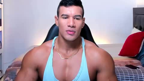 oliver_tommy online show from September 17, 2025, 12:51 pm