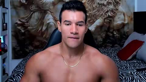 oliver_tommy online show from October 17, 2025, 1:03 pm